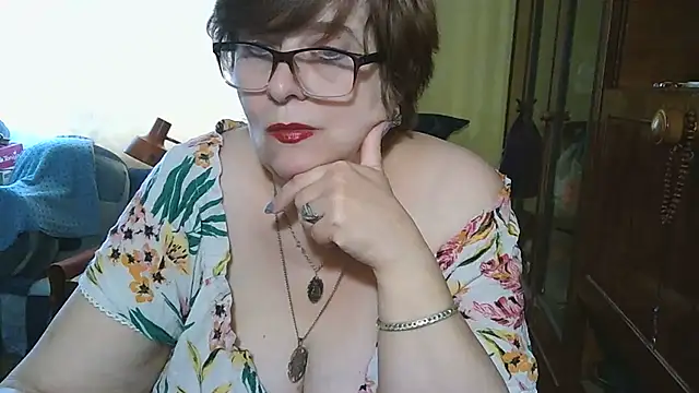 VeronicaGold511 online show from September 29, 7:13 am