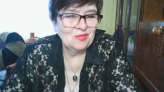 VeronicaGold511 online show from April 1, 7:31 am