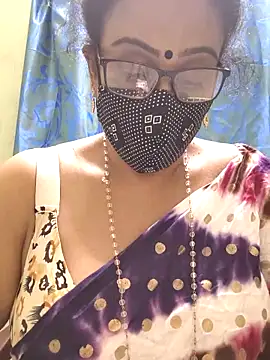 sweet-lotus online show from November 4, 5:01 pm