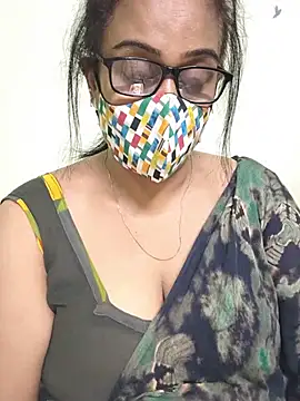 Snapshot of sweet-lotus chatting on July 17, 4:41 am sweet-lotus online show from July 17, 4:41 am