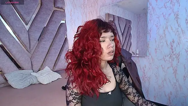 redd pandaa online show from April 9, 3:39 am