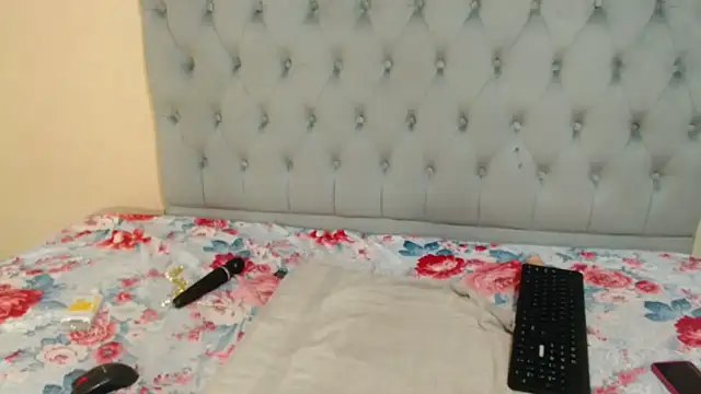 Babysex32 online show from February 12, 11:33 pm