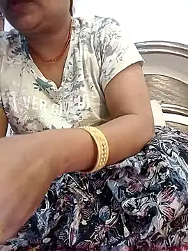 Cute-Janvi20 online show from September 19, 6:19 pm