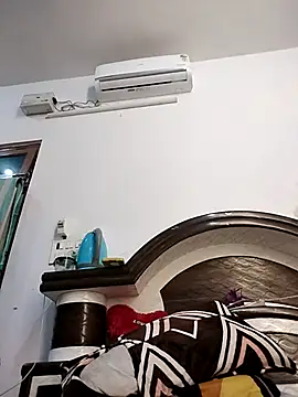 Cute-Janvi20 online show from December 19, 6:20 am