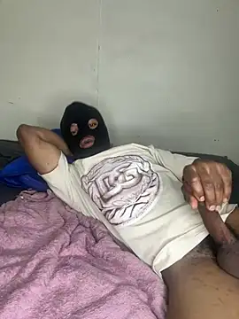 Snapshot of fuckboydud chatting on May 23, 7:29 pm fuckboydud online show from May 23, 7:29 pm