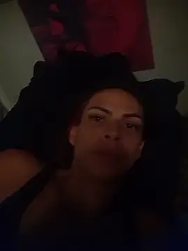 Snapshot of Veronnaink chatting on October 25, 3:36 am Veronnaink online show from October 25, 3:36 am