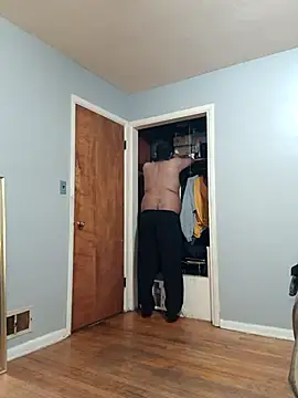 funandfreakyguy 97 online show from December 22, 10:51 pm