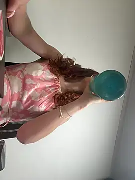 Snapshot of Emma_Lodge chatting on July 9, 1:59 pm Emma Lodge online show from July 9, 1:59 pm