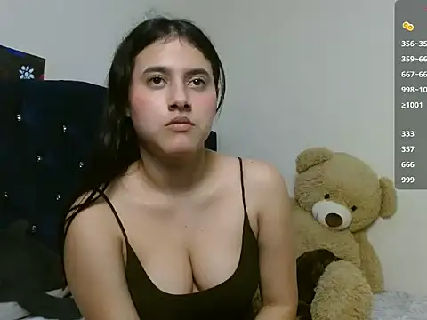 Snapshot of vikysexy283 chatting on November 7, 6:46 am vikysexy283 online show from November 7, 6:46 am