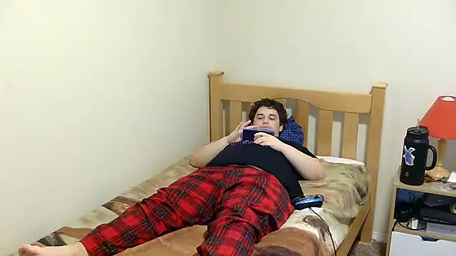 Snapshot of Breyyyyyyyy chatting on November 6, 8:43 pm Breyyyyyyyy online show from November 6, 8:43 pm