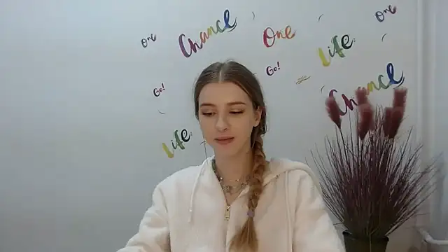lamooni online show from October 3, 8:17 pm