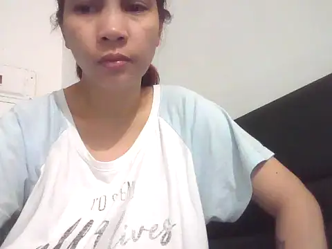 Snapshot of ivyloving4you chatting on October 16, 10:11 pm ivyloving4you online show from October 16, 10:11 pm