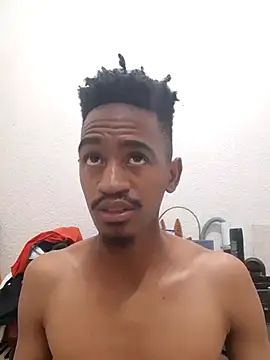 Snapshot of gemini_loops chatting on February 19, 7:43 pm gemini loops online show from February 19, 7:43 pm