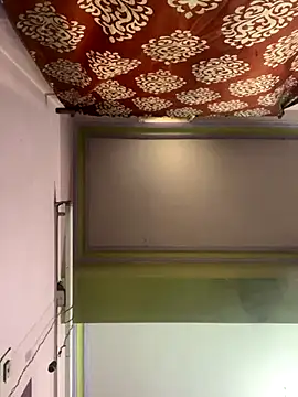 Snapshot of Sandhya_77 chatting on October 26, 5:46 am Sandhya 77 online show from October 26, 5:46 am