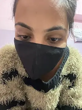 Snapshot of Sandhya_77 chatting on January 16, 6:28 am Sandhya 77 online show from January 16, 6:28 am