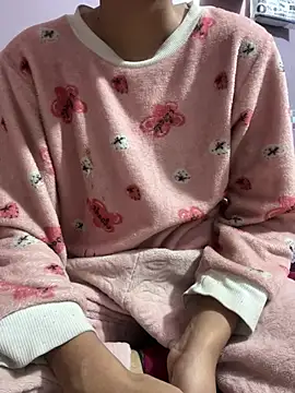 Snapshot of Sandhya_77 chatting on February 16, 5:25 am Sandhya 77 online show from February 16, 5:25 am