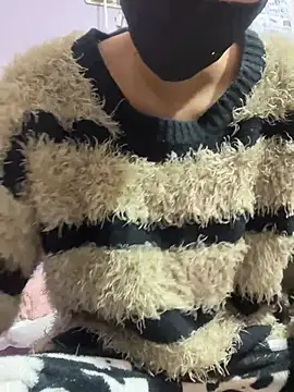 Snapshot of Sandhya_77 chatting on February 19, 5:58 am Sandhya 77 online show from February 19, 5:58 am