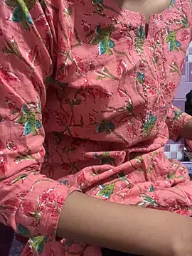 Snapshot of Sandhya_77 chatting on March 27, 5:57 am Sandhya 77 online show from March 27, 5:57 am