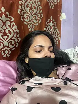 Snapshot of Sandhya_77 chatting on April 7, 6:25 am Sandhya 77 online show from April 7, 6:25 am