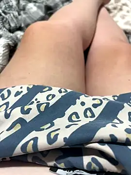 feetwithlottielou online show from September 29, 7:40 pm