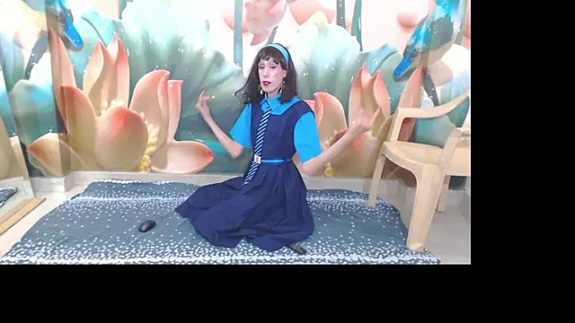 nishikapari389 online show from June 14, 1:35 pm