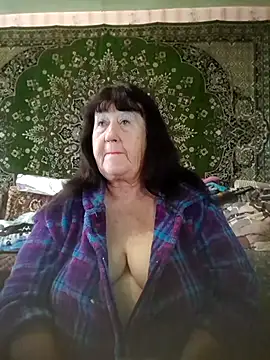 CrystalLime6411 online show from October 23, 6:13 am