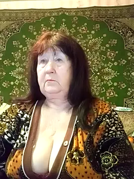 Snapshot of CrystalLime6411 chatting on February 27, 9:15 pm CrystalLime6411 online show from February 27, 9:15 pm