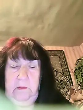 CrystalLime6411 online show from March 22, 2:26 am