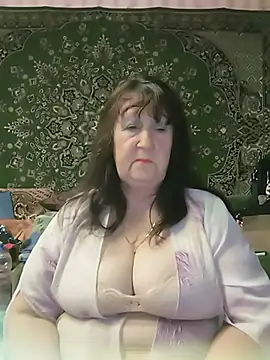 CrystalLime6411 online show from June 2, 4:53 pm