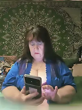 CrystalLime6411 online show from June 3, 4:34 pm