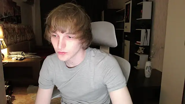 Snapshot of Playersuperstar chatting on May 2, 7:52 pm Playersuperstar online show from May 2, 7:52 pm