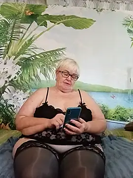 Snapshot of VioletSweet5566 chatting on July 15, 7:02 am VioletSweet5566 online show from July 15, 7:02 am