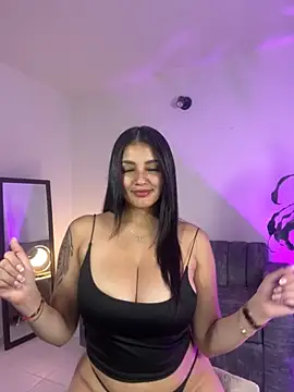 Julieta92  online show from October 14, 11:05 pm