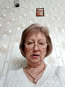 AlikaSwan5821 online show from February 19, 11:06 am