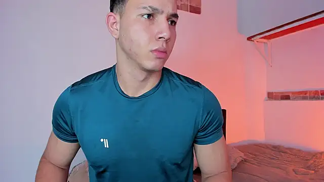 max valiant1 online show from September 24, 6:00 pm