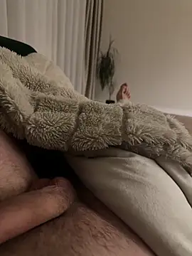 cumshot foryou online show from April 27, 10:41 pm