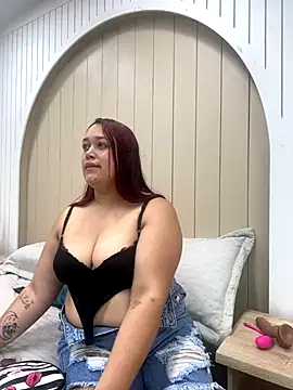 IvyPalacios online show from September 24, 10:18 am
