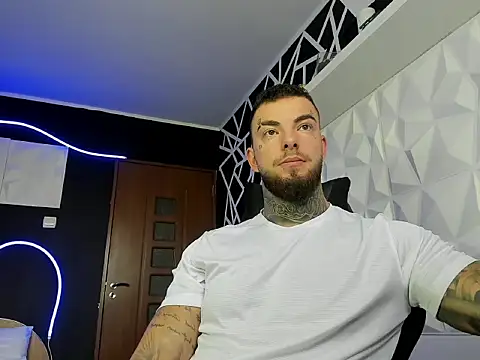 Chrisjordan66 online show from October 23, 6:13 am