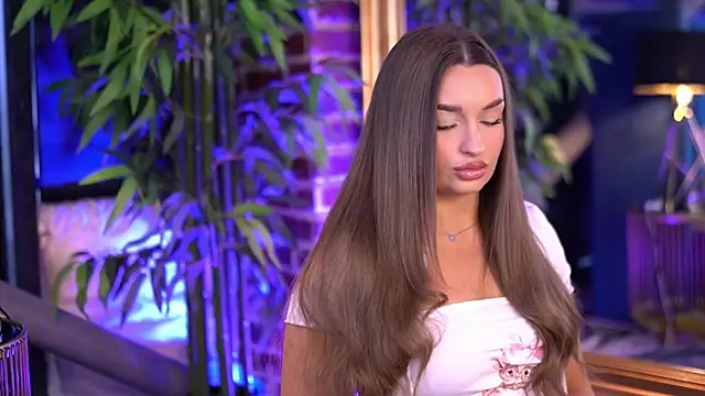 MillaSerene online show from November 29, 7:22 am