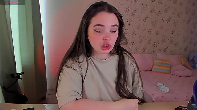 Alice next door online show from April 18, 11:14 am