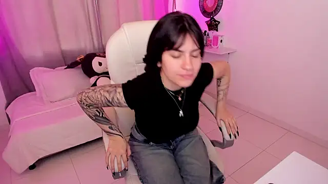 kurito  online show from September 19, 11:33 am