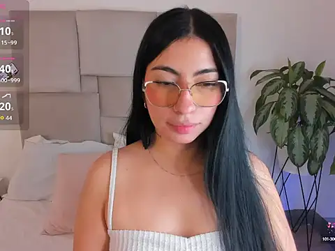 laurenn smith online show from September 29, 12:54 pm