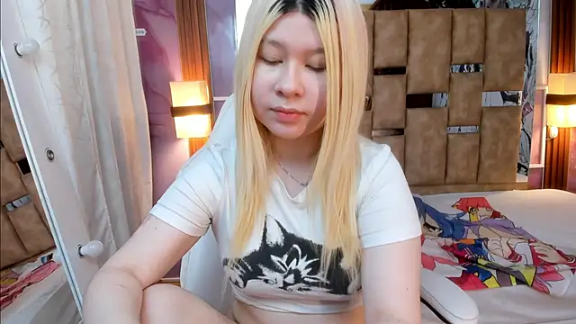 Melody Lolii online show from December 22, 6:16 pm