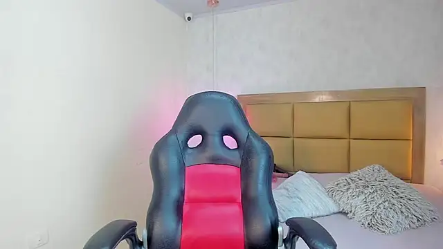 MELISSAROUGE online show from February 26, 7:46 pm