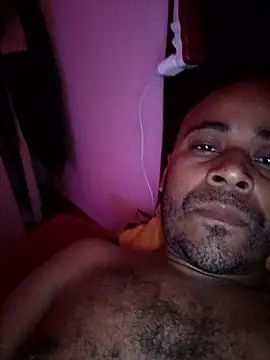 Snapshot of reisloko chatting on November 9, 8:51 pm reisloko online show from November 9, 8:51 pm