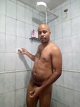 Snapshot of reisloko chatting on November 11, 9:26 pm reisloko online show from November 11, 9:26 pm