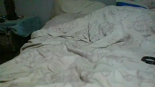 Snapshot of jaco1210 chatting on June 22, 5:21 pm jaco1210 online show from June 22, 5:21 pm