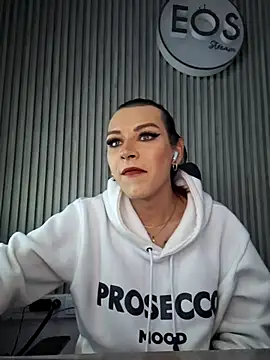 Lilith Zamara online show from November 26, 1:17 am