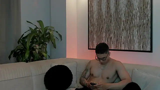 Snapshot of Dash_Bukoski chatting on February 10, 10:41 am Dash Bukoski online show from February 10, 10:41 am