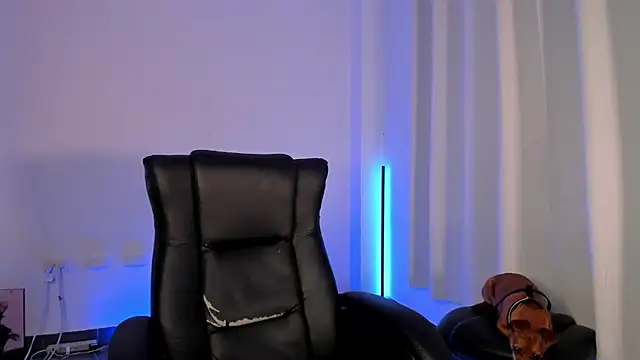 nathan blake online show from December 4, 7:44 pm